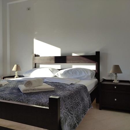 Ionia Apartments Sarandë Buitenkant foto