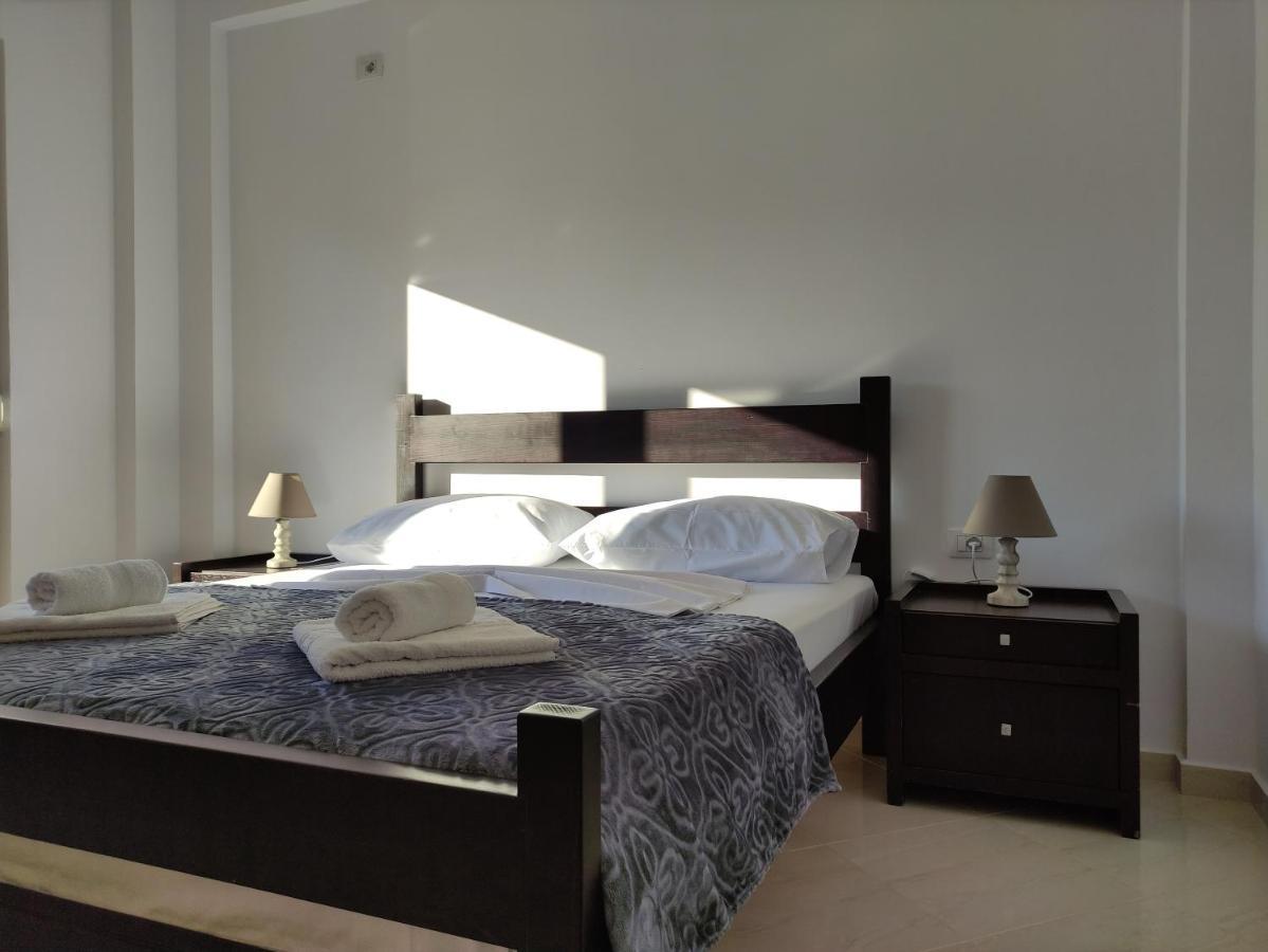 Ionia Apartments Sarandë Buitenkant foto