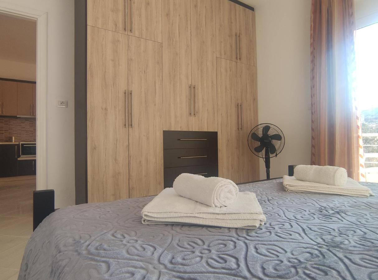 Ionia Apartments Sarandë Buitenkant foto
