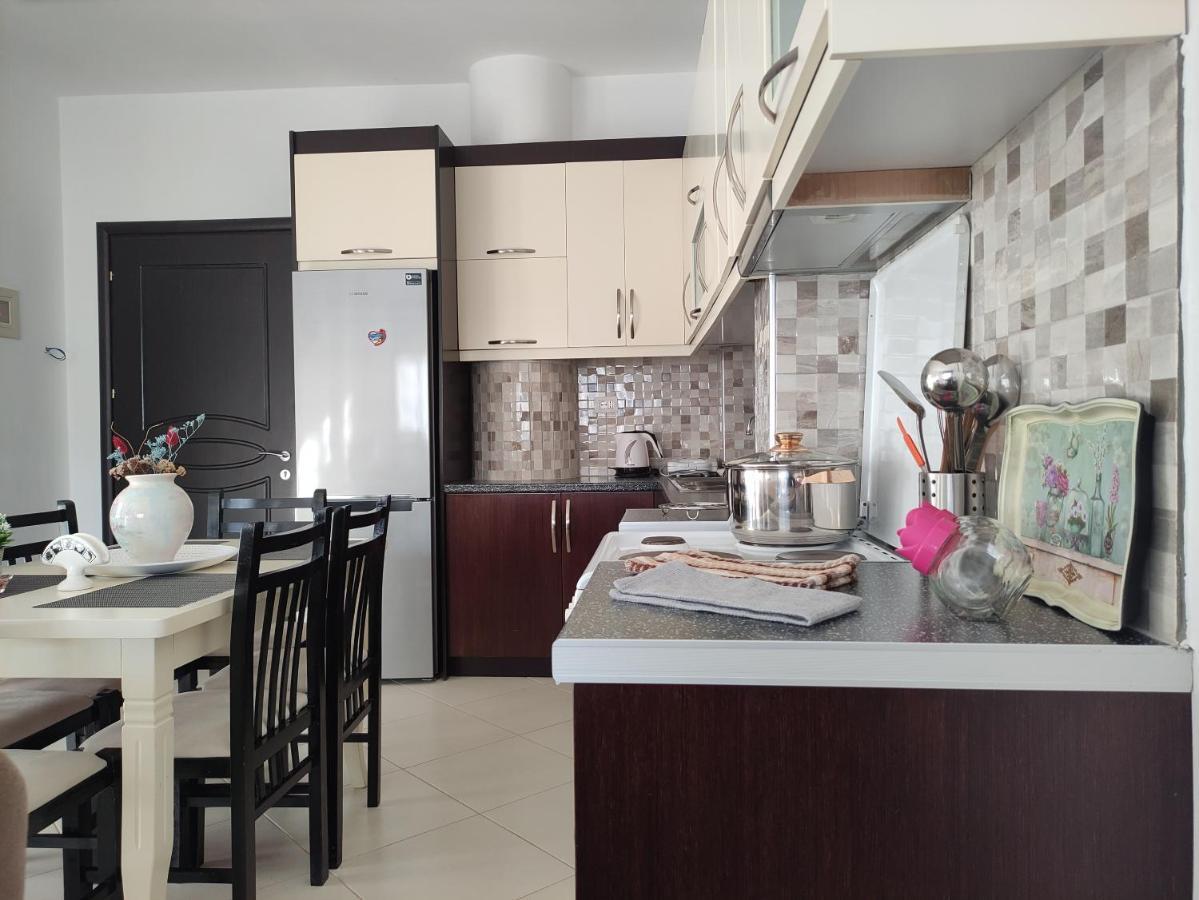 Ionia Apartments Sarandë Buitenkant foto