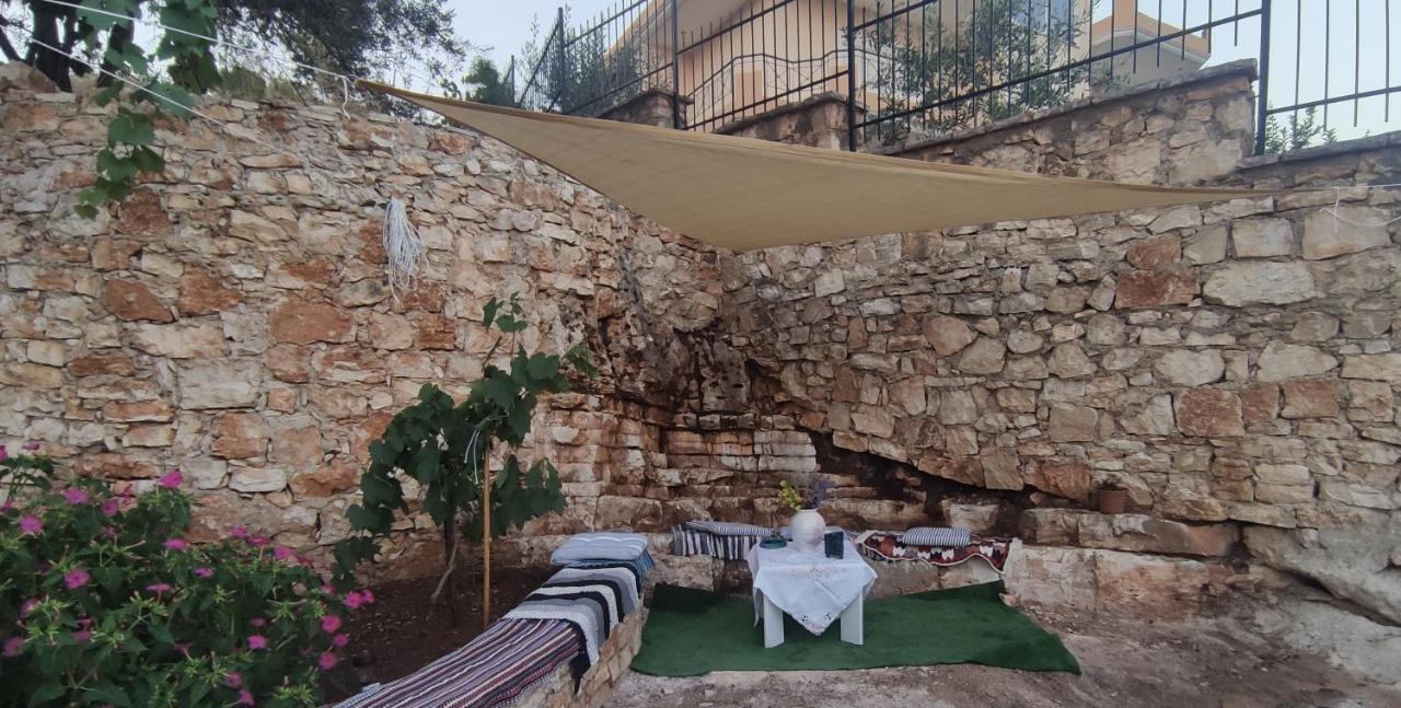 Ionia Apartments Sarandë Buitenkant foto