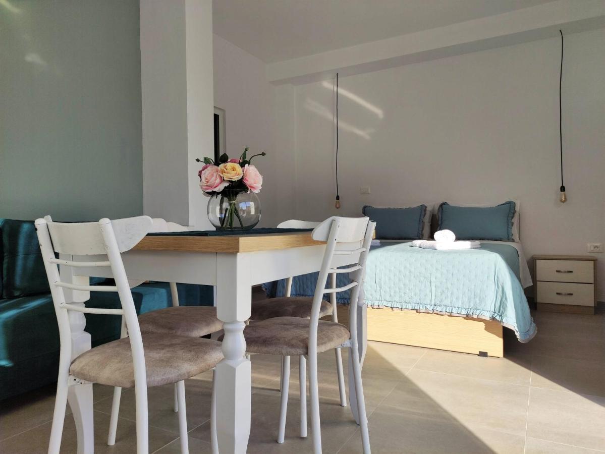 Ionia Apartments Sarandë Buitenkant foto